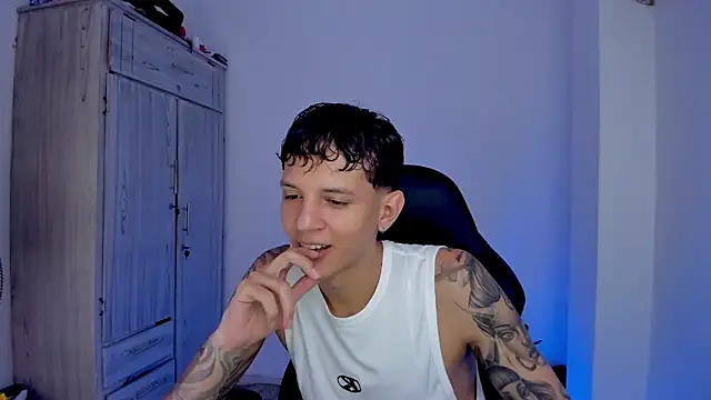 tylerrnova online show from 1, 8, 2026