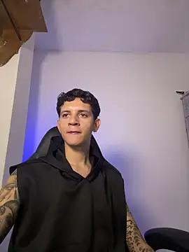 tylerrnova online show from 21, 6, 2026