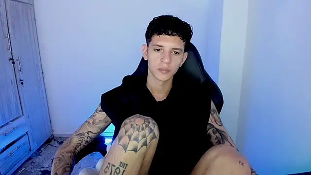 tylerrnova online show from 10, 7, 2026