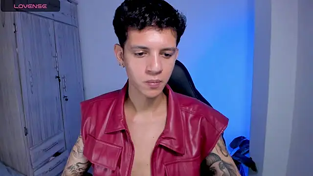 tylerrnova online show from 18, 6, 2026