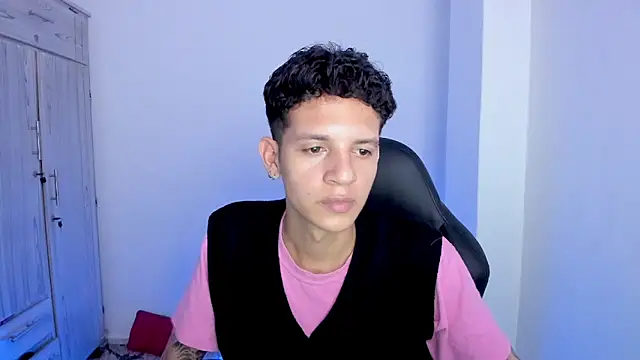 tylerrnova online show from 5, 7, 2026