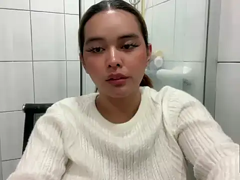 urhottestgurl online show from 17, 6, 2026