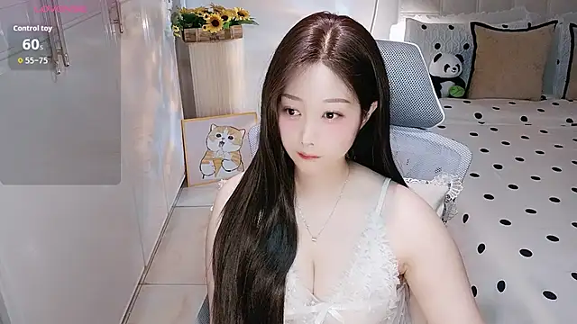 Angelucky- online show from 13, 7, 2026