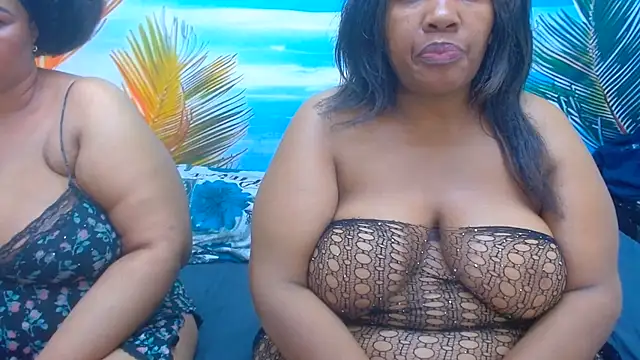 CURVYELEGANCExxx online show from 31, 7, 2026