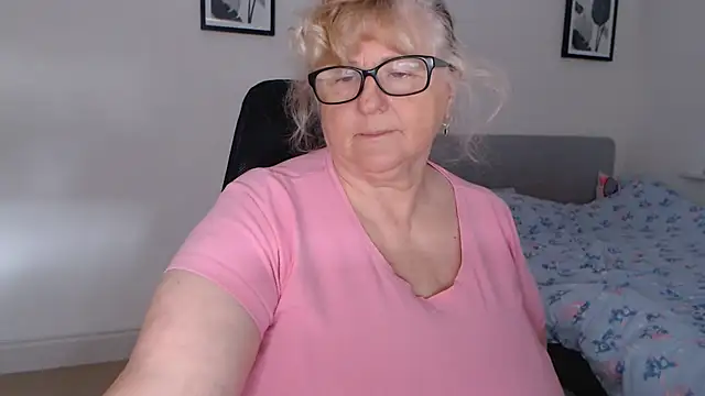 NoraMelow online show from 4, 7, 2026
