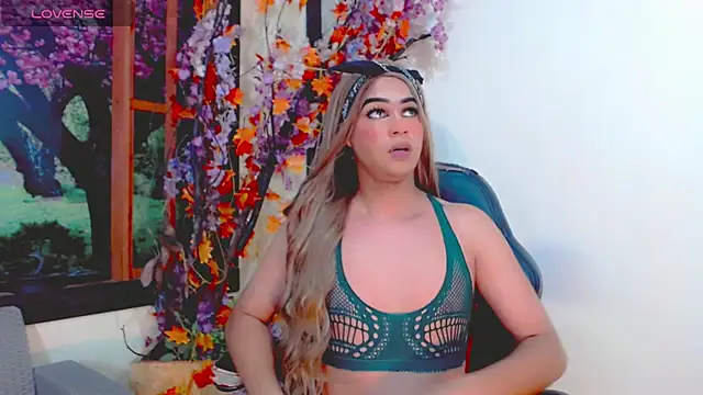 Valeria Gimon online show from 20, 6, 2026