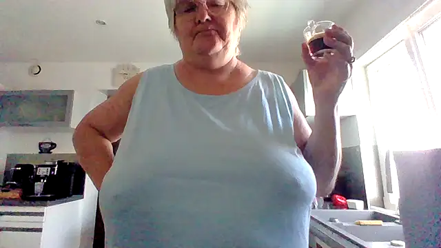 coquinesensuel online show from 8, 7, 2026