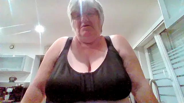 coquinesensuel online show from 6, 7, 2026