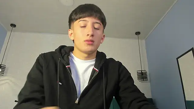 alejo leon online show from 19, 6, 2026