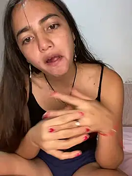 Julia valentina online show from 13, 7, 2026