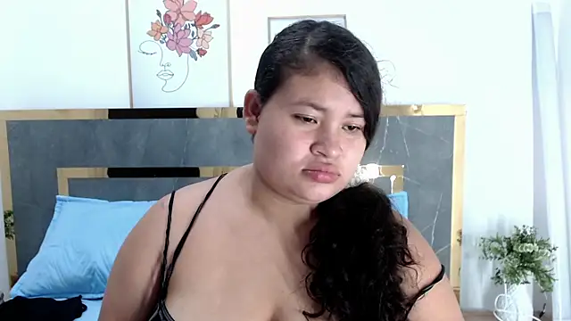 KellyShibary online show from 3, 8, 2026