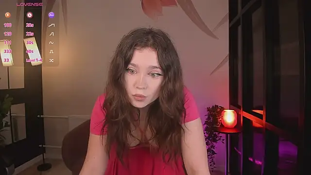 Snapshot of llina_gloww chatting on 20, 6, 2026 llina gloww online show from 20, 6, 2026