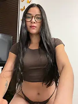Ivyglow online show from 28, 6, 2026