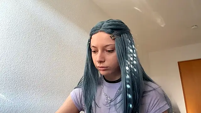 ColettaDaymude online show from 19, 6, 2026