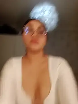 Violettvans3233 online show from 19, 6, 2026
