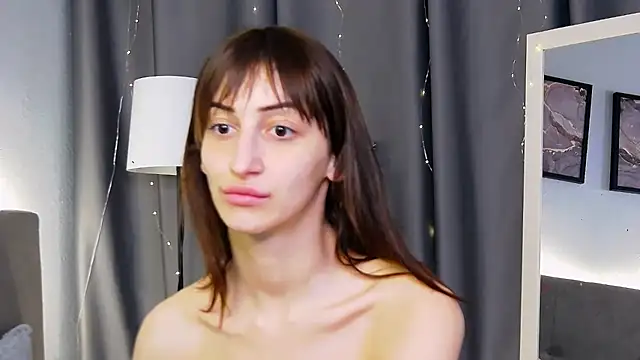 SofiaHill online show from 21, 6, 2026