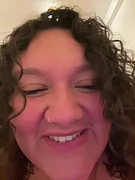 HeidiSanabria online show from 9, 7, 2026