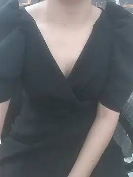 sushmita0 online show from 5, 7, 2026