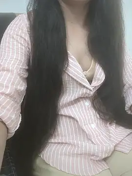 sushmita0 online show from 9, 7, 2026