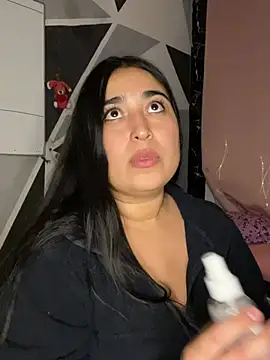 Kittynoir Chile online show from 8, 7, 2026