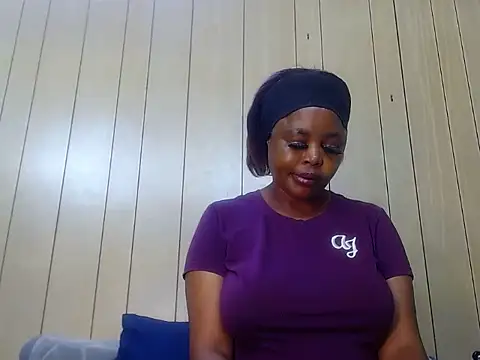 spicykittyy online show from 13, 7, 2026
