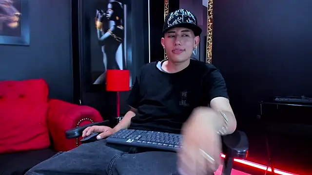 Thiagoo Vega online show from 20, 6, 2026