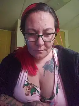 TattedLove4 online show from 18, 6, 2026
