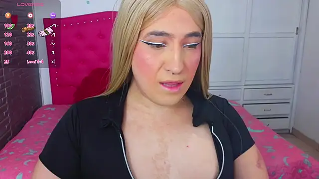 roxxy pink  online show from 5, 8, 2026