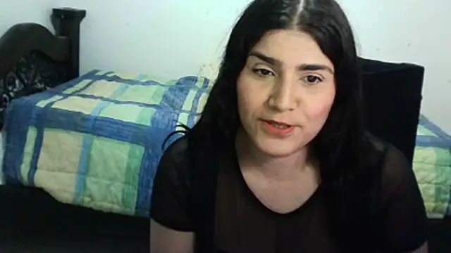 Snapshot of CarolinaMoretti chatting on 27, 7, 2026 CarolinaMoretti online show from 27, 7, 2026