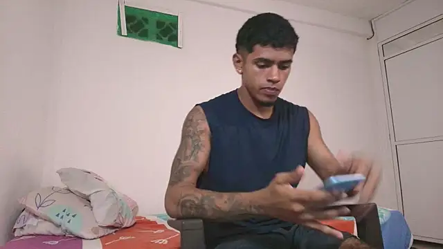 Snapshot of k_florez chatting on 17, 7, 2026 k florez online show from 17, 7, 2026