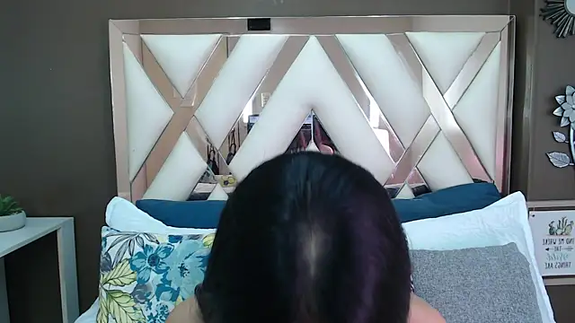 Amara Connors online show from 22, 7, 2026
