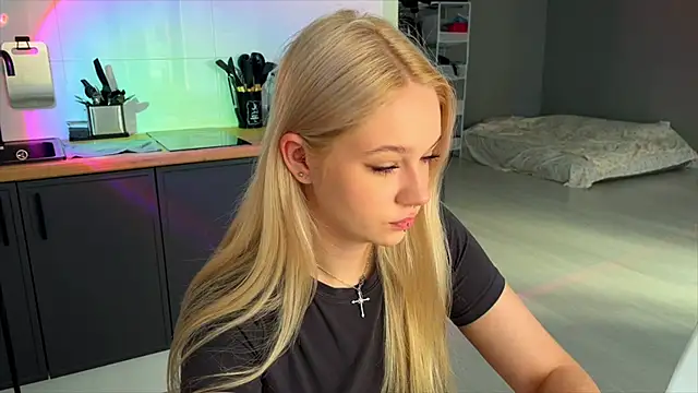 Snapshot of MichelleMargiela chatting on 14, 7, 2026 MichelleMargiela online show from 14, 7, 2026
