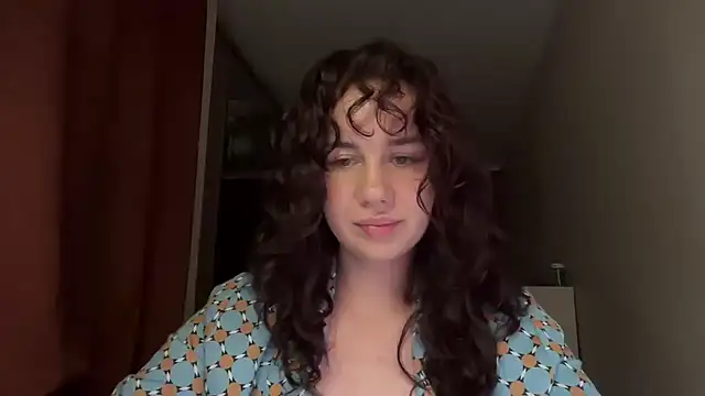 Snapshot of Loressava chatting on 2, 7, 2026 Loressava online show from 2, 7, 2026