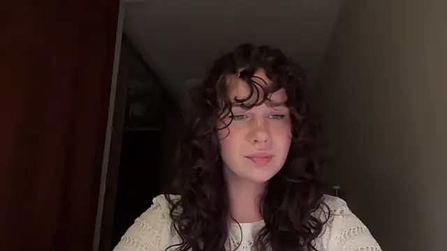 Snapshot of Loressava chatting on 3, 7, 2026 Loressava online show from 3, 7, 2026