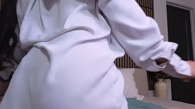 MySweetSofie online show from 10, 7, 2026