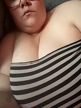 Honey HazelX online show from 27, 6, 2026