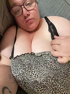 Honey HazelX online show from 27, 6, 2026