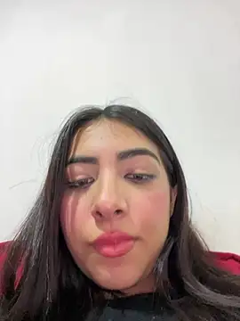 Snapshot of cherry_skinnyy_ chatting on 5, 7, 2026 cherry skinnyy online show from 5, 7, 2026