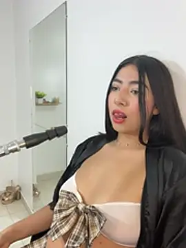 Snapshot of cherry_skinnyy_ chatting on 25, 7, 2026 cherry skinnyy online show from 25, 7, 2026