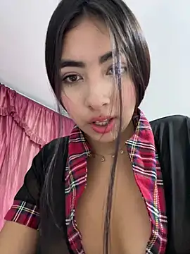 Snapshot of cherry_skinnyy_ chatting on 1, 7, 2026 cherry skinnyy online show from 1, 7, 2026
