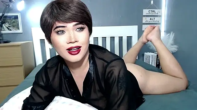 STUCK on YOU  online show from 10, 11, 2025