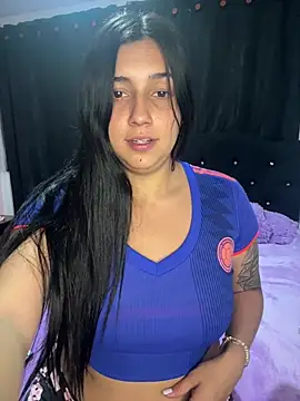 MiaSweet127 online show from 24, 6, 2026