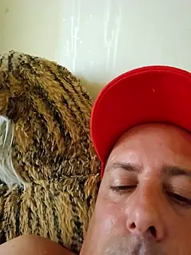 heterohotguy78 online show from 25, 7, 2026