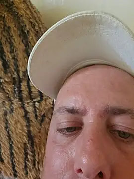 heterohotguy78 online show from 15, 7, 2026