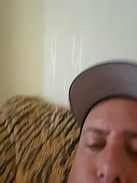 heterohotguy78 online show from 28, 7, 2026