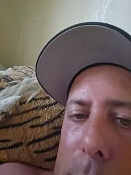 heterohotguy78 online show from 13, 7, 2026