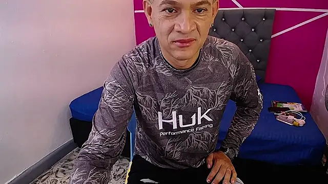 Cesirry  online show from 18, 7, 2026