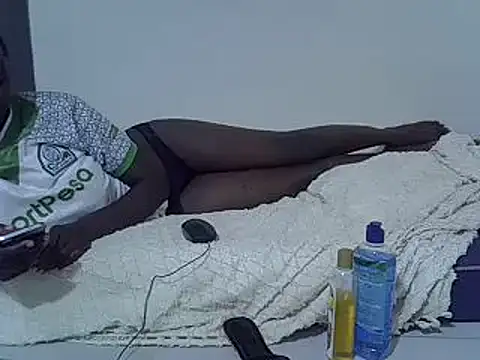 milky gal ebony online show from 29, 6, 2026
