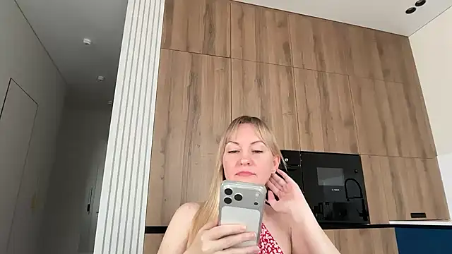 Dorielle online show from 28, 6, 2026