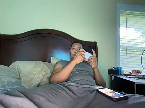 Charmingswoleking online show from 28, 6, 2026